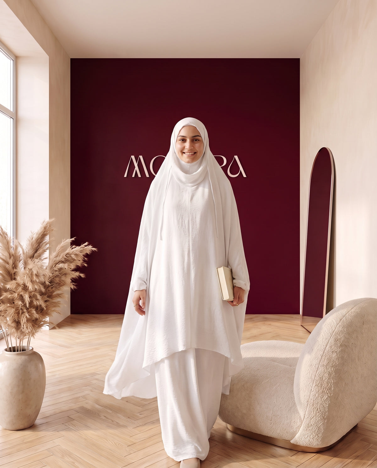 Abayah Zweiteiler in Weiß - in Bewegung