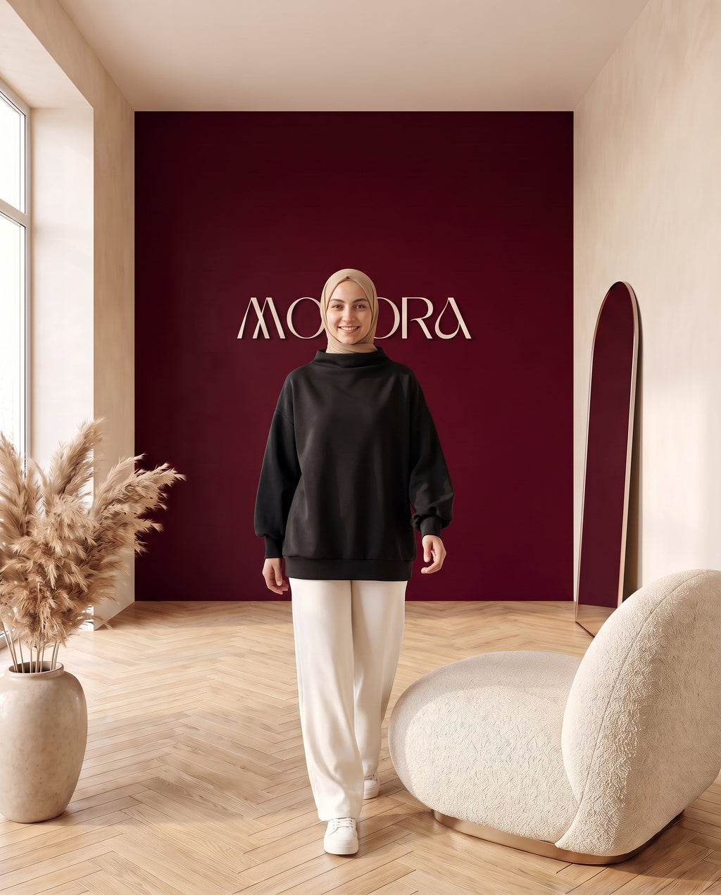 Oversize-Sweater mit Stehkragen Schwarz – In Bewegung