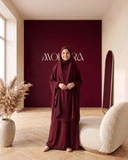 Abayah Zweiteiler in Weinrot - Khimar und Rock von vorne